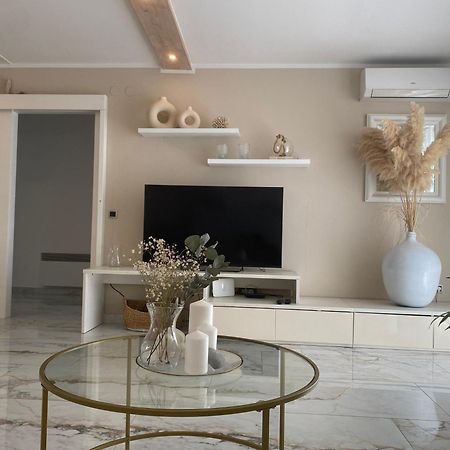 Apartman Bartol Betina  Dış mekan fotoğraf