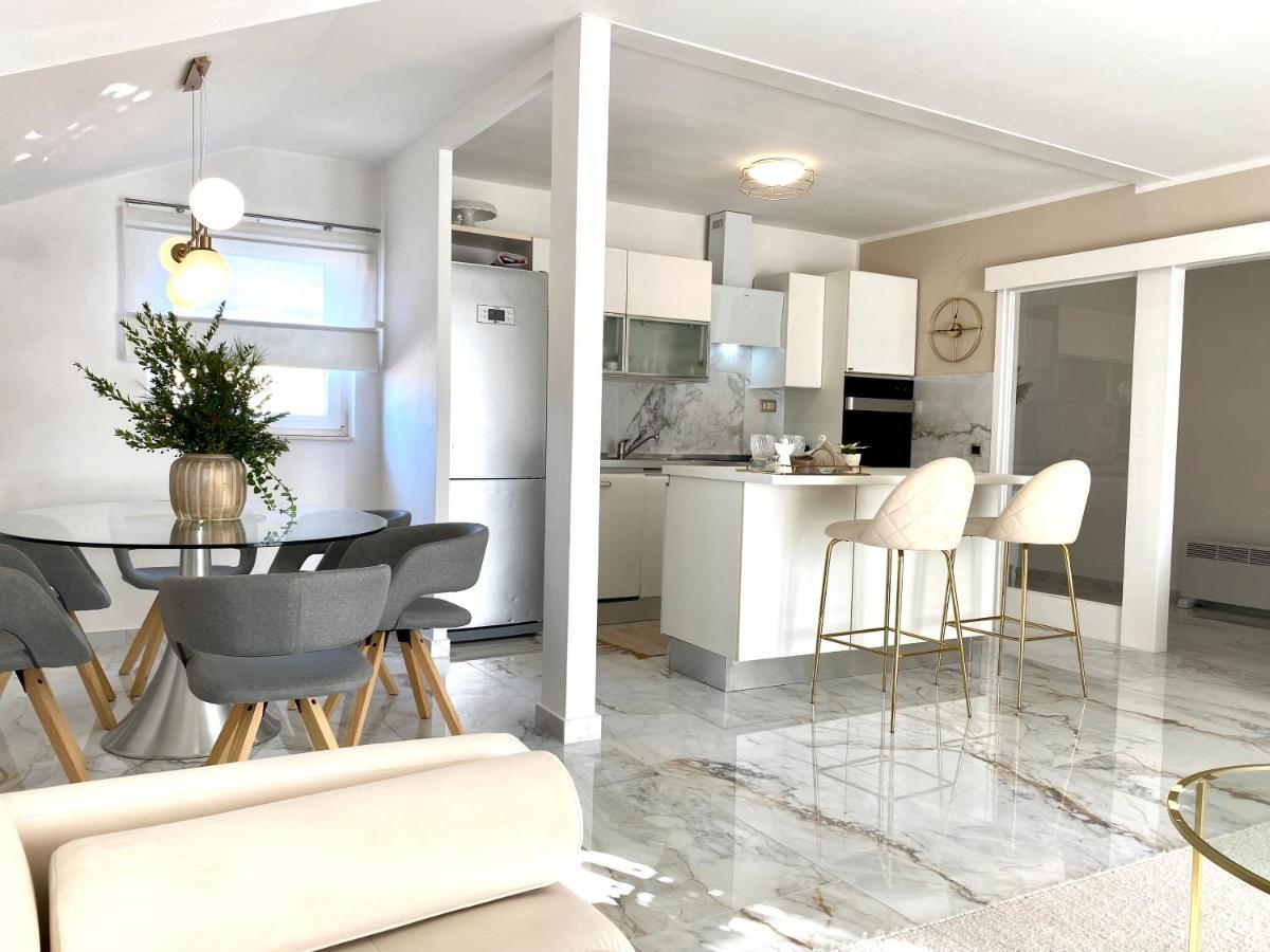 Apartman Bartol Betina  Dış mekan fotoğraf