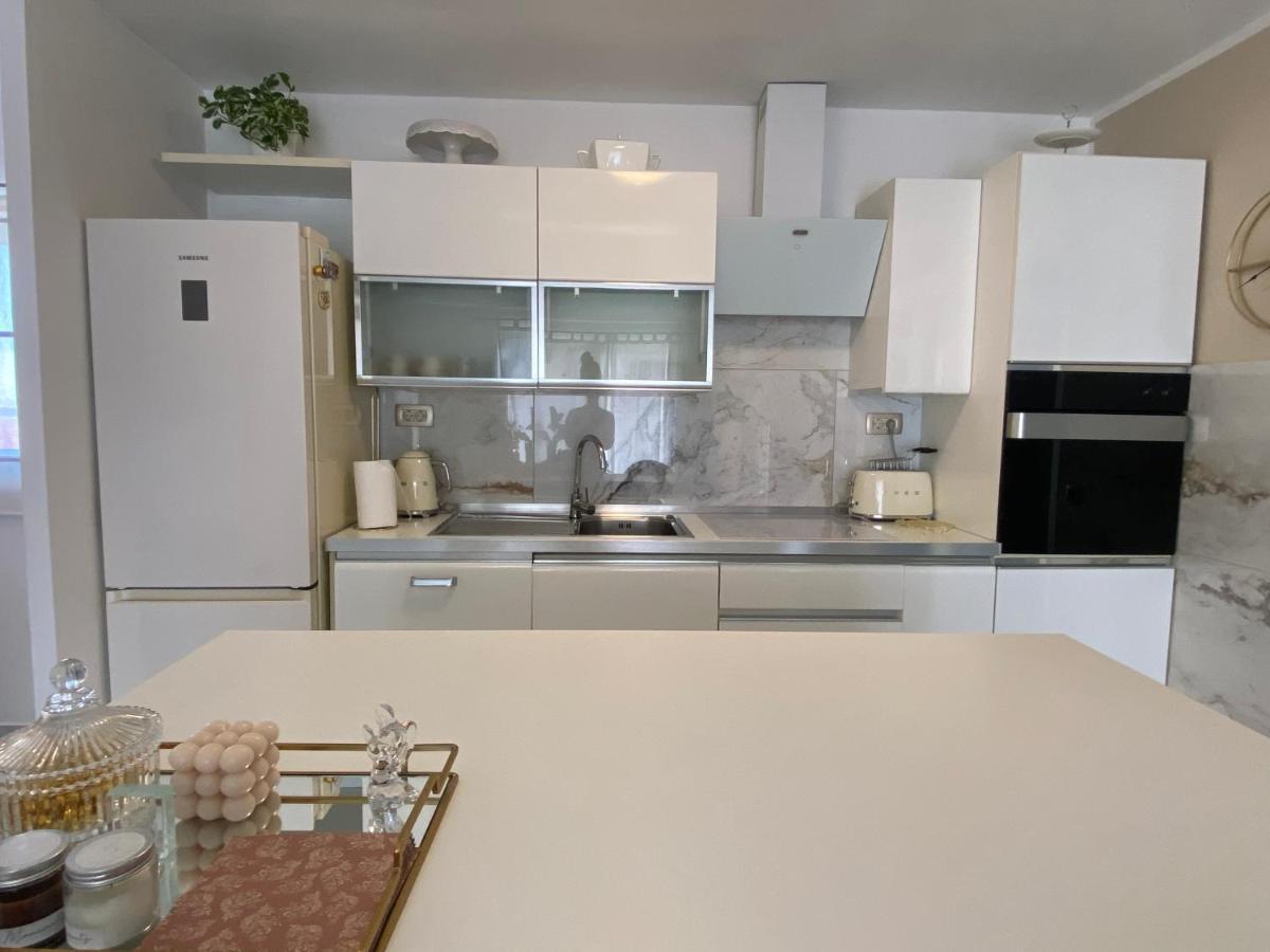 Apartman Bartol Betina  Dış mekan fotoğraf